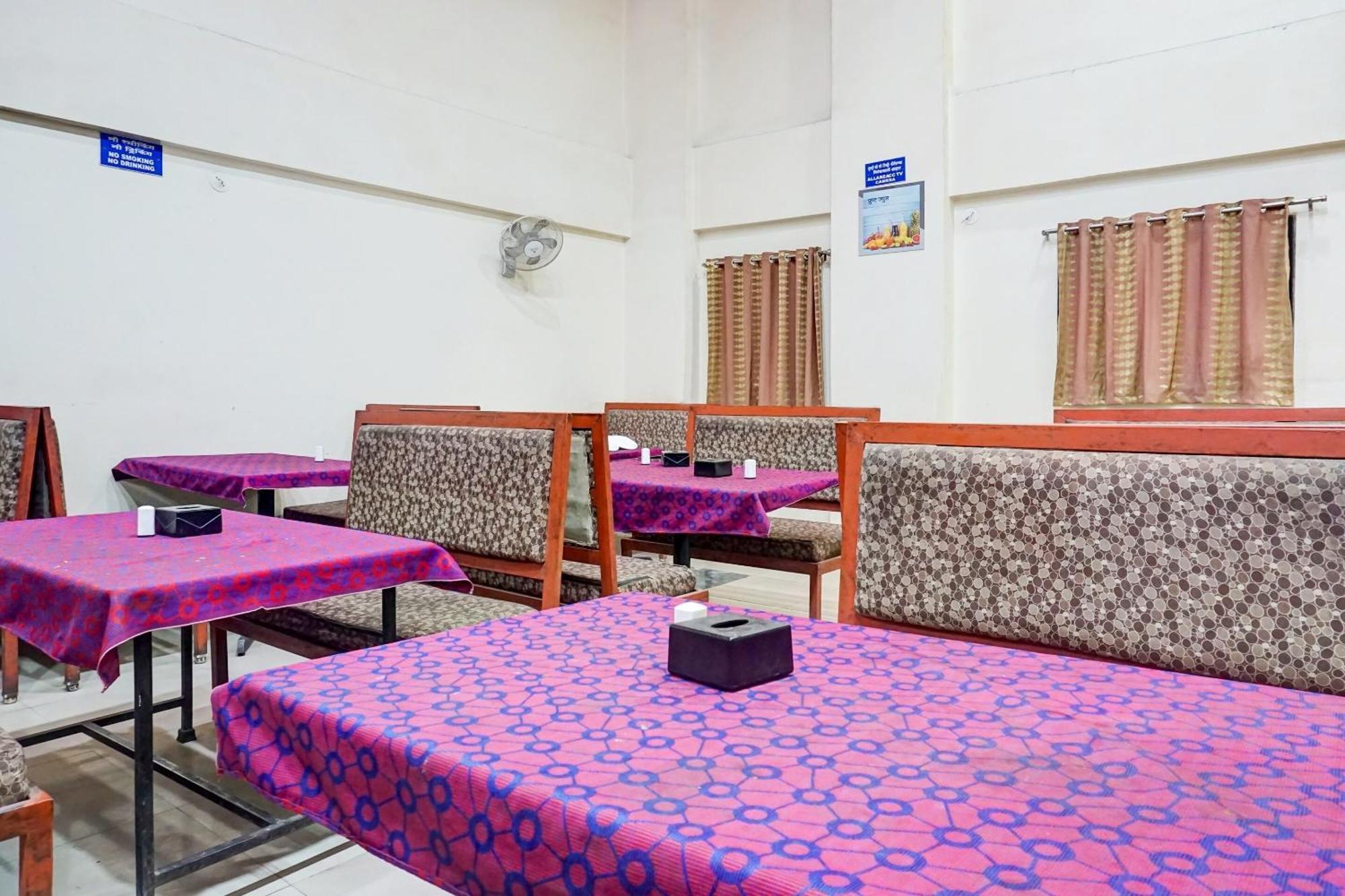 Collection O Galaxy Stay Pune Bagian luar foto